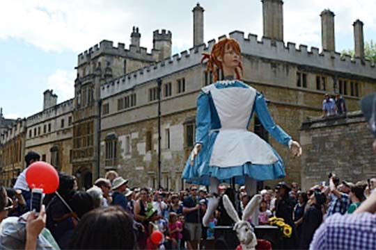 Alice’s Day